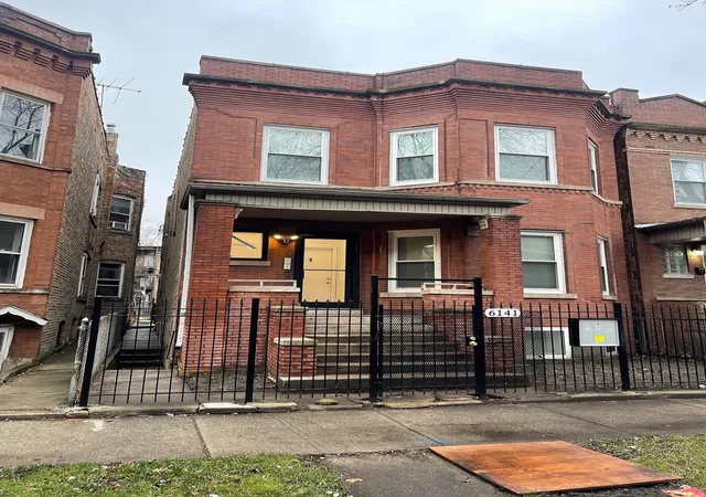 Homes for sale in Chicago, IL | 6141 S Eberhart Ave, Chicago, IL 60637 | MLS# 12612492