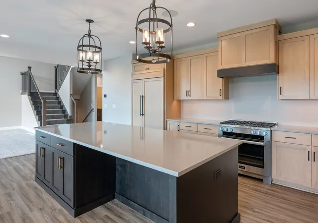 5th image of 1033 Emerald Dr, Naperville, IL 60540 | MLS# 12612747