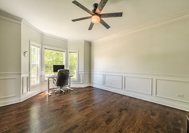 4th image of 4544 Shumard Ln, Naperville, IL 60564 | MLS# 12612919