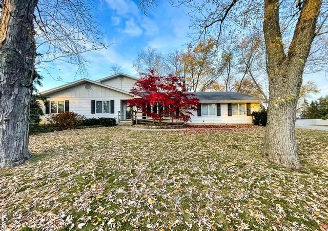 1st image of 24920 73rd St, Salem, WI 53168 | MLS# 12613075