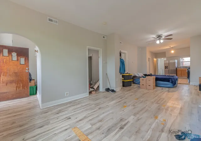 Photo 3 of House for sale at 2642 W Superior St, Chicago, IL 60612 | MLS# 12613688 | Listing updated on 2026-04-25