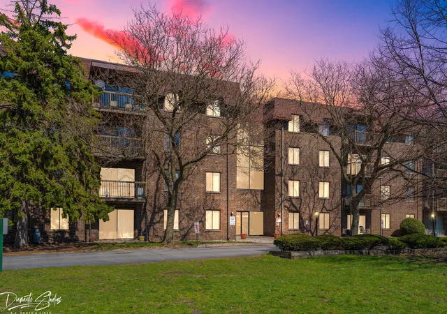 1st image of 830 Elder Rd #B114, Homewood, IL 60430 | MLS# 12613772