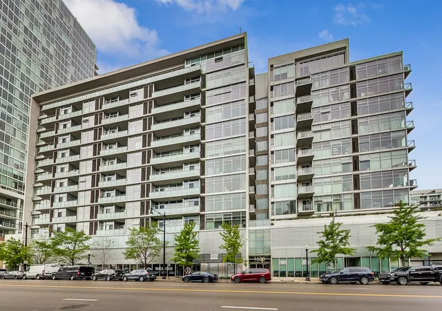 Homes for sale in Chicago, IL | 1620 S Michigan Ave, Chicago, IL 60616