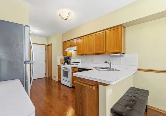 3rd image of 16719 S Sunset Ridge Ct, Lockport, IL 60441 | MLS# 12614052