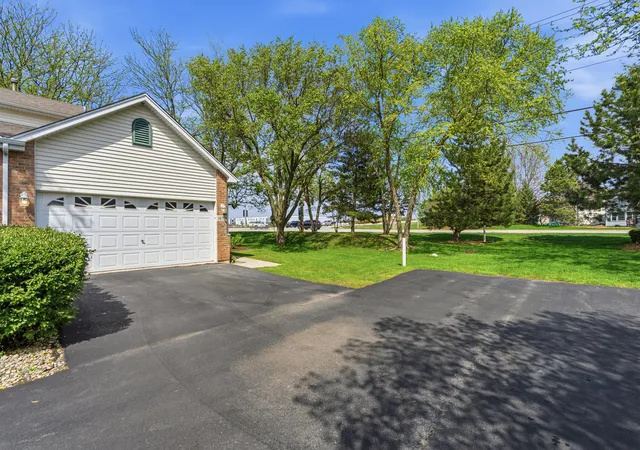 31st image of 16719 S Sunset Ridge Ct, Lockport, IL 60441 | MLS# 12614052