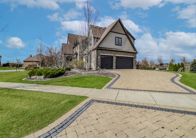 5th image of 11294 York Ct, Frankfort, IL 60423 | MLS# 12614085