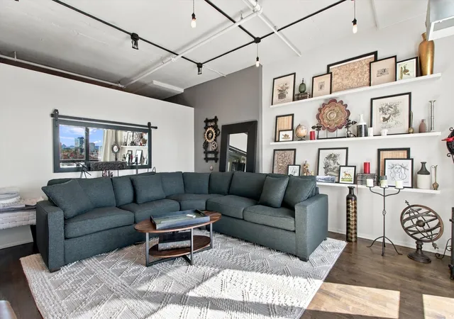 Photo 3 of Condo for sale at 1530 S State St #15K, Chicago, IL 60605 | MLS# 12614139 | Listing updated on 2026-10-07