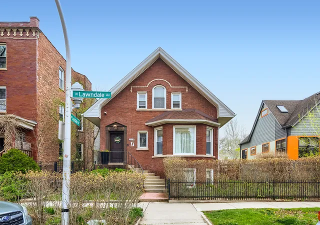 Homes for sale in Chicago, IL | 2231 N Lawndale Ave, Chicago, IL 60647 | MLS# 12614144