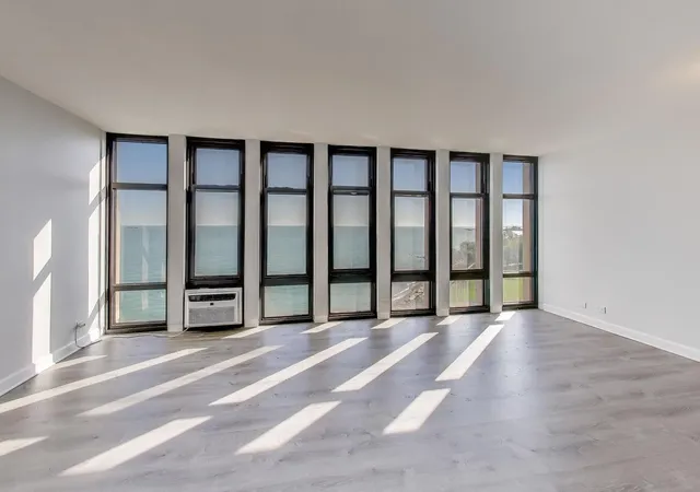 Homes for sale in Chicago, IL | 6700 S S Shore Dr, Chicago, IL 60649
