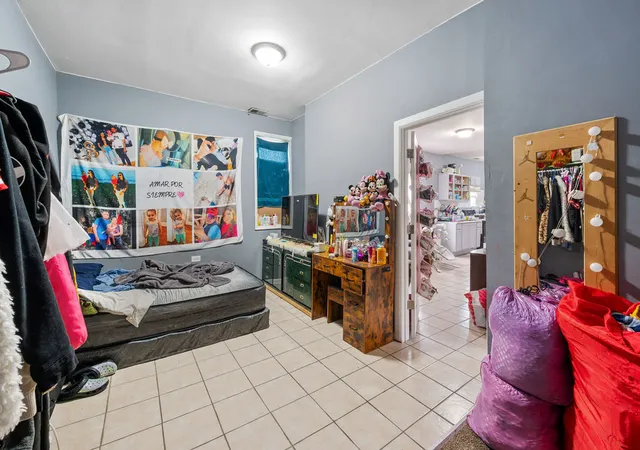 5th image of 8420 S Burley Ave, Chicago, IL 60617 | MLS# 12614504