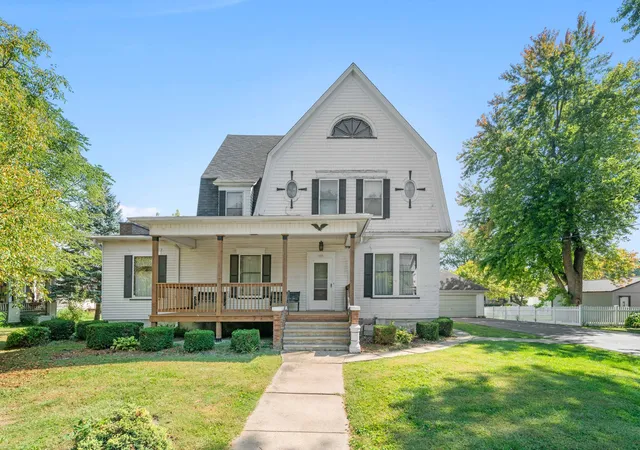 Photo 42 of Single family home for sale at 407 Ottawa St, Earlville, IL 60518 | MLS# 12614559 | Listing updated on 2026-10-01