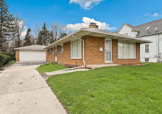 Single family home for sale at 214 N Hunter St, Thornton, IL 60476 | MLS# 12614738