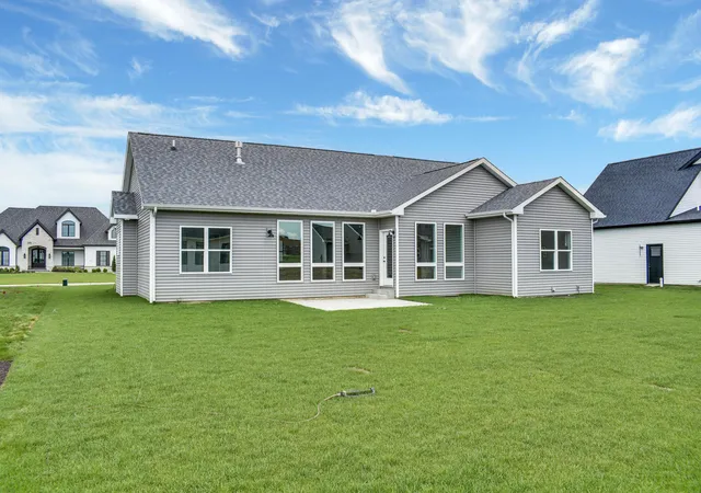 Homes for sale in Mahomet, IL | 1412 Tinley Ln, Mahomet, IL 61853 | MLS# 12614895