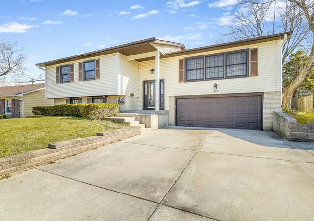 Photo 1 of Single family home for sale at 545 Andrew Ln, Lake Zurich, IL 60047 | MLS# 12614941 | Listing updated on 2026-09-22