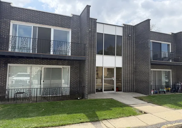 1st image of 18330 Cherry Creek Dr #5, Homewood, IL 60430 | MLS# 12615055