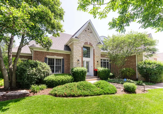 2nd image of 910 Freedom Cir, Sycamore, IL 60178 | MLS# 12615344