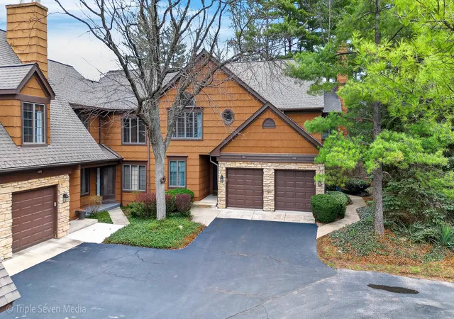 image of 1120 Ponderosa Ct, Darien, IL 60561 | MLS# 12615427