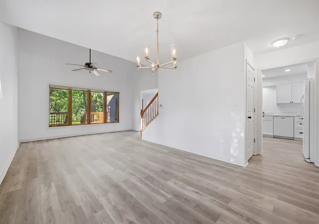 Photo 3 of Townhouse for sale at 113 Andresen Ct, De Kalb, IL 60115 | MLS# 12615566 | Listing updated on 2026-09-01