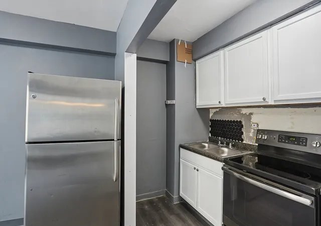 5th image of 7355 S S Shore Dr, Chicago, IL 60649