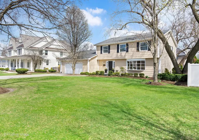 2nd image of 707 Jefferson St, Hinsdale, IL 60521 | MLS# 12615721
