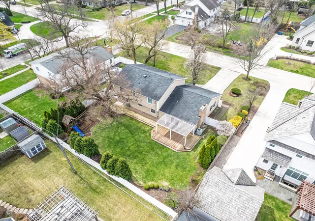 35th image of 707 Jefferson St, Hinsdale, IL 60521 | MLS# 12615721