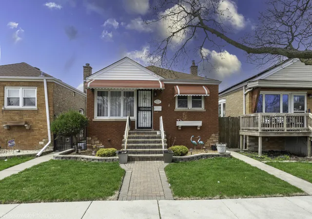 Photo 2 of Sale Pending at 6528 S Kildare Ave, Chicago, IL 60629 | MLS# 12616250 | Listing updated on 2026-09-22