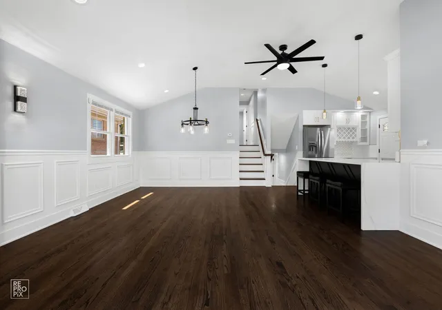 Photo 3 of Single family home for sale at 7954 S Kedvale Ave, Chicago, IL 60652 | MLS# 12616584 | Listing updated on 2026-09-29