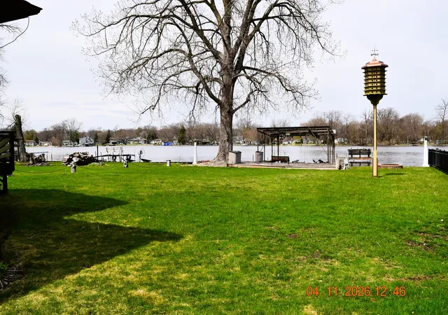 3rd image of 1022 River Terrace Dr, Johnsburg, IL 60051 | MLS# 12616651