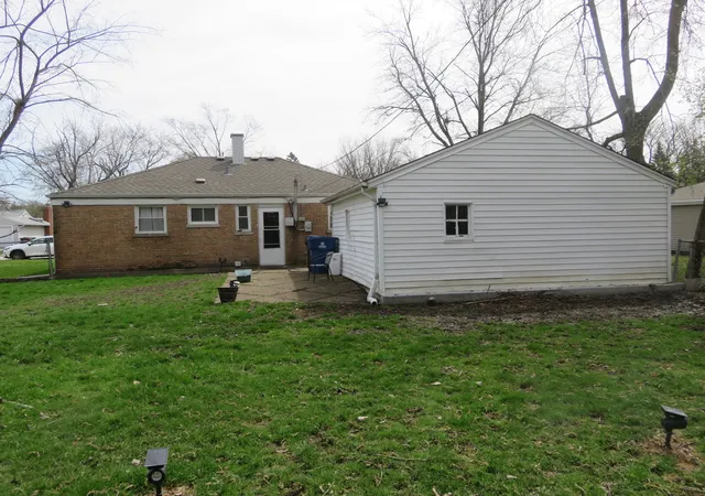 18th image of 257 Minocqua St, Park Forest, IL 60466 | MLS# 12616659