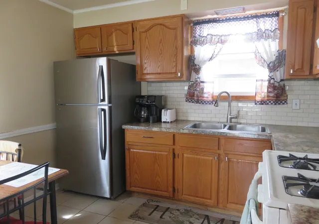 Photo 4 of Single family home for sale at 257 Minocqua St, Park Forest, IL 60466 | MLS# 12616659 | Listing updated on 2026-10-04