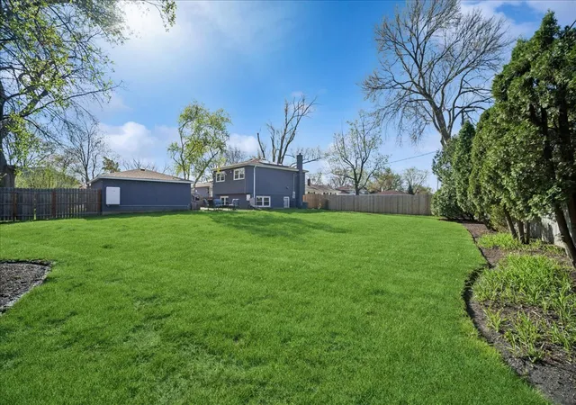 Photo 3 of Single family home for sale at 1230 Greenwood Ct, Deerfield, IL 60015 | MLS# 12616773 | Listing updated on 2026-10-02