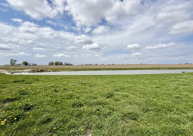 3rd image of 216 Northpointe Dr, Gifford, IL 61847 | MLS# 12617367