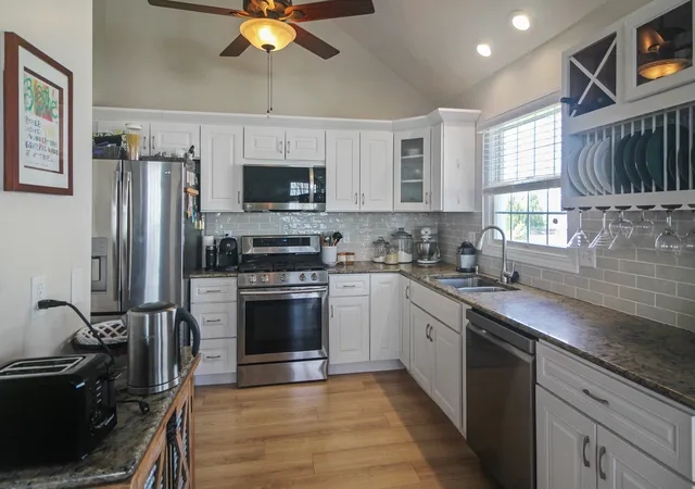 4th image of 728 Kristin Dr, Normal, IL 61761 | MLS# 12617395