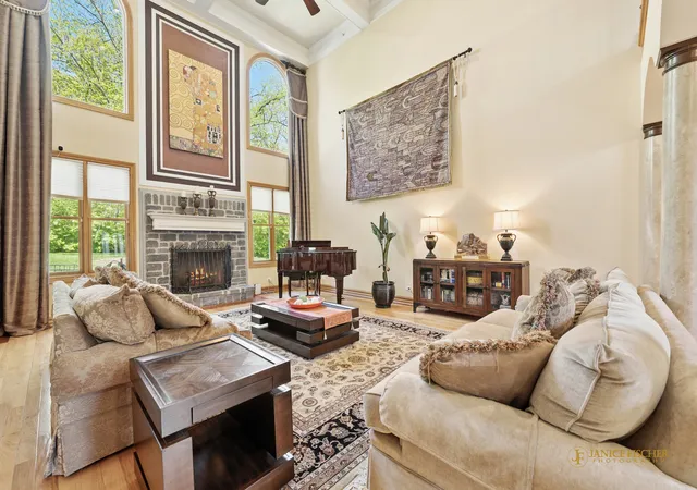 4th image of 4806 Preserve Pkwy, Long Grove, IL 60047 | MLS# 12617693