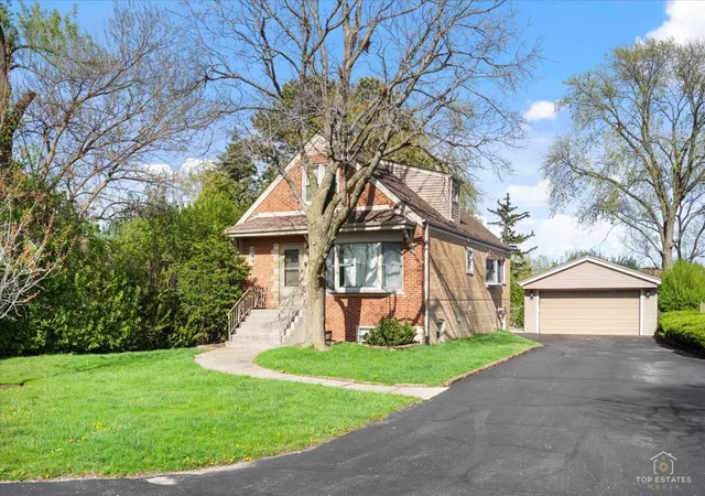 2nd image of 1337 Degener Ave, Elmhurst, IL 60126 | MLS# 12617898