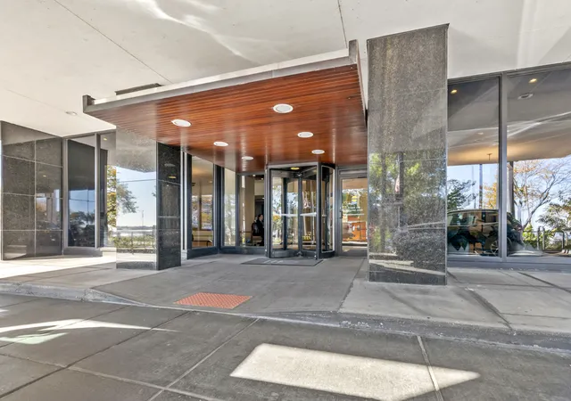 Photo 3 of Condo for sale at 1440 N Lake Shore Dr #21H, Chicago, IL 60610 | MLS# 12617907 | Listing updated on 2026-09-25