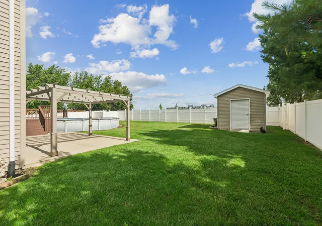43rd image of 15504 Ridgefield Dr, Manhattan, IL 60442 | MLS# 12618075