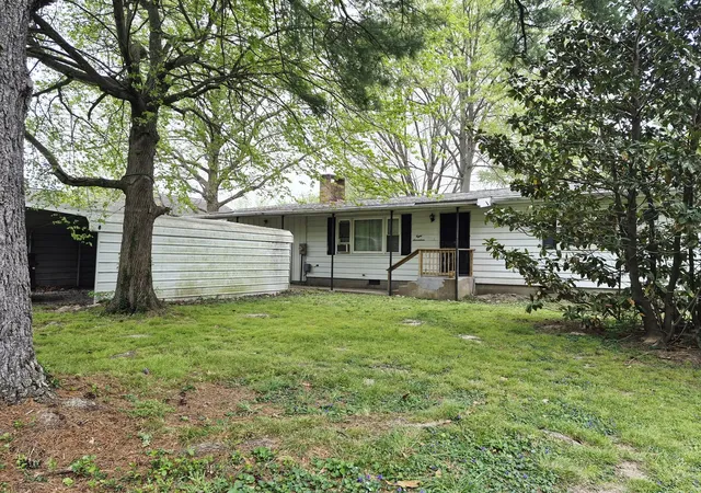 Photo 1 of Single family home for sale at 817 S 3rd Street, Herrin, IL 62948 | MLS# 12618193 | Listing updated on 2026-09-13