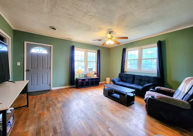 Photo 3 of Sale Pending at 205 W Maple St, Coulterville, IL 62237 | MLS# 12618330 | Listing updated on 2026-10-07
