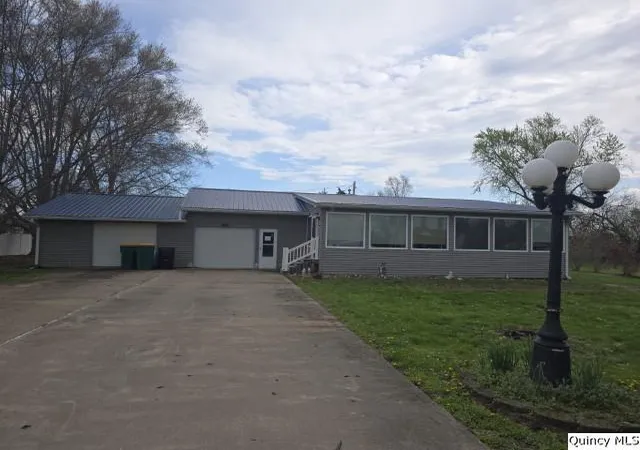 Photo 1 of Single family home for sale at 1741 Linn St, Hamilton, IL 62341 | MLS# 12618425 | Listing updated on 2026-10-22