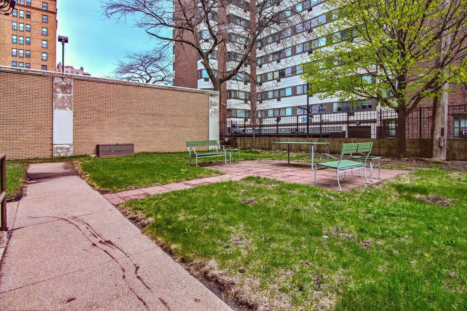 Listing Photo 14 - Condo for sale in 7355 S S Shore Dr located at 7355 S S Shore Dr, Chicago, IL 60649 - Unit #305