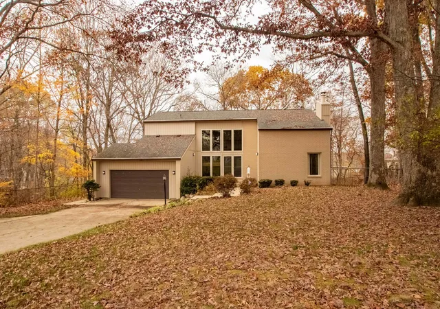 Photo 1 of Single family home for sale at 1139 Lakeridge Rd, Danville, IL 61832 | MLS# 12618675 | Listing updated on 2026-09-21