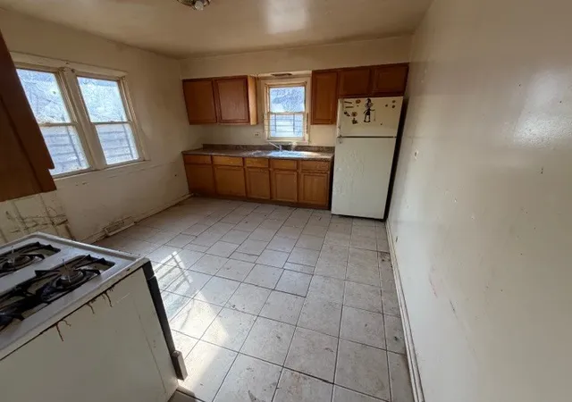 3rd image of 15725 Loomis Ave, Harvey, IL 60426 | MLS# 12619088