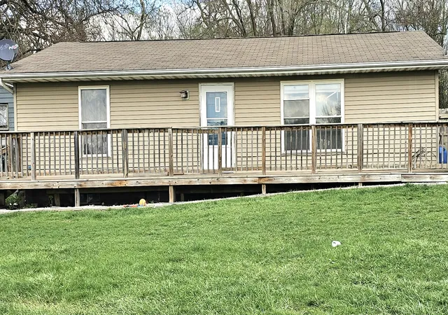 Homes for sale in Dixon, IL | 1100 S Lincoln Ave, Dixon, IL 61021 | MLS# 12619367