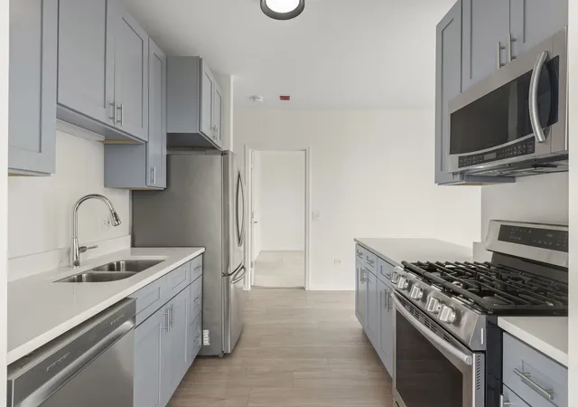 5th image of 645 N Kingsbury St, Chicago, IL 60654
