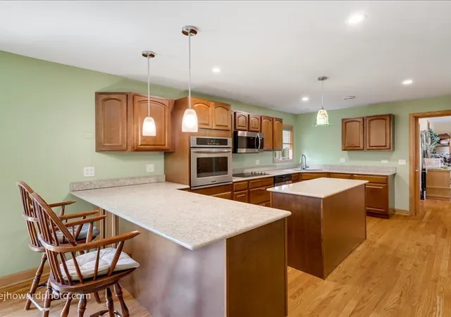 5th image of 12524 S 71St Ct, Palos Heights, IL 60463 | MLS# 12619621