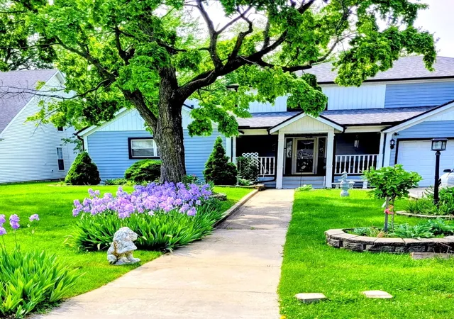 Photo 3 of Single family home for sale at 0n632 Gables Blvd, Wheaton, IL 60187 | MLS# 12619691 | Listing updated on 2026-09-24