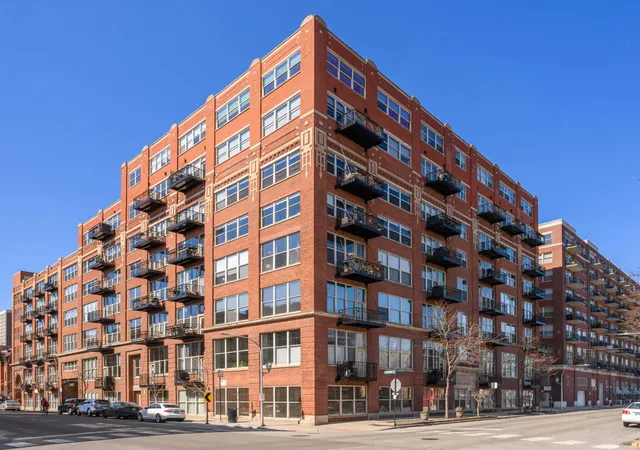 Homes for sale in Chicago, IL | 1500 W Monroe St #519, Chicago, IL 60607 | MLS# 12619712