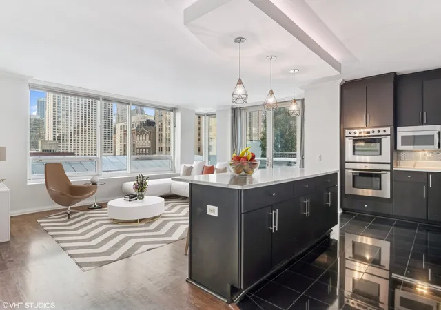 Homes for sale in Chicago, IL | 33 W Ontario St #14B, Chicago, IL 60654 | MLS# 12619766
