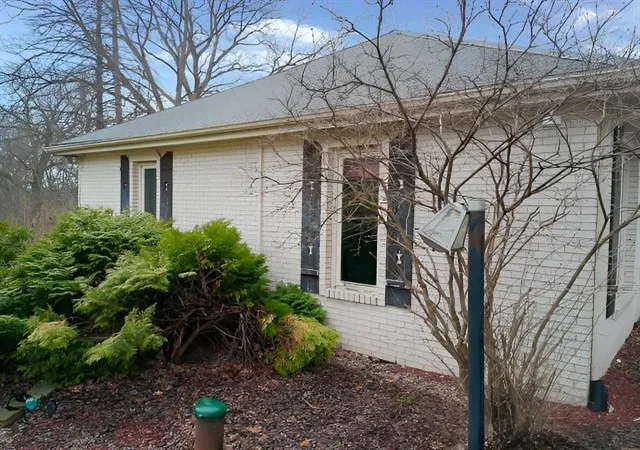2nd image of 8046 Harvest Hill Dr, Roscoe, IL 61073 | MLS# 12619872